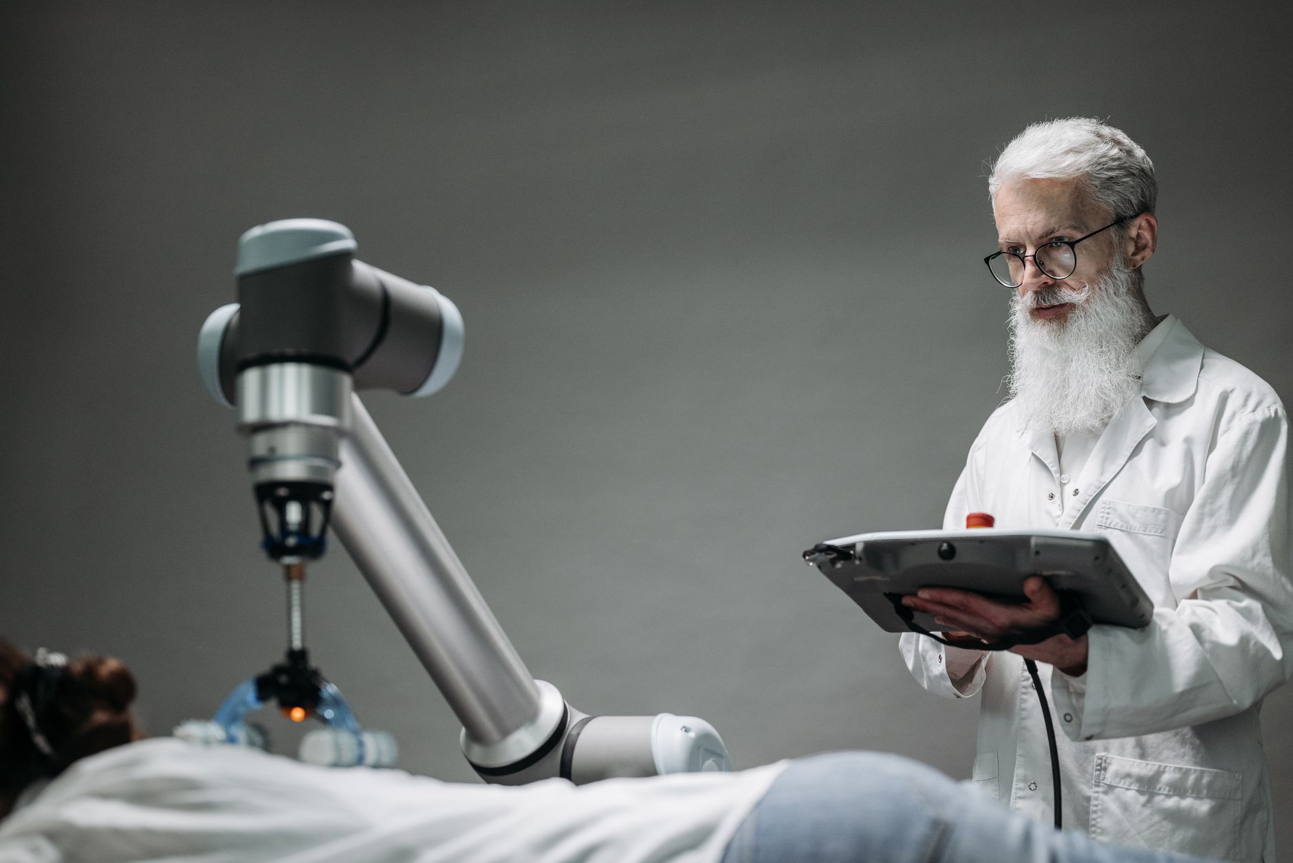 Control AI Technology: The Right Steps for Humanity’s Future